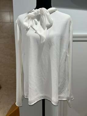 Mega Wear Women's White Long Sleeve Tie-Neck Blouse Size 3X